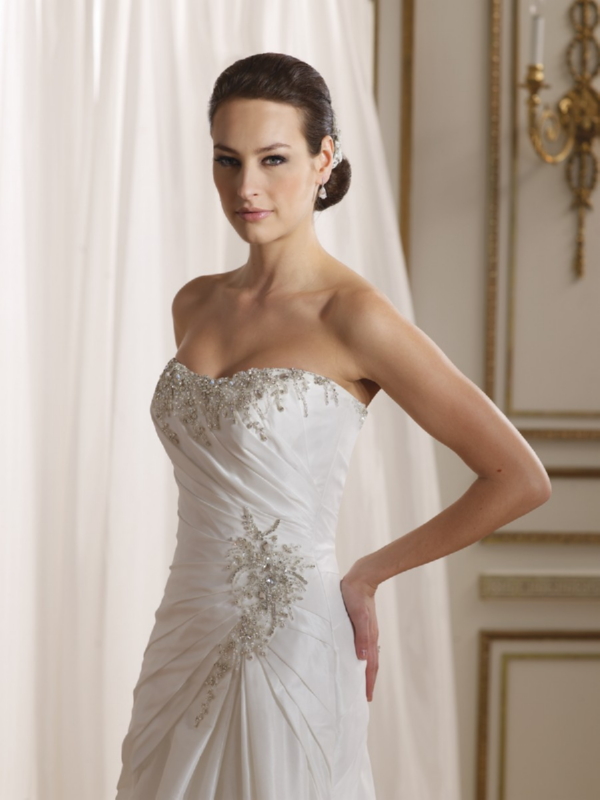 Sophia Tolli Y21052 Daria